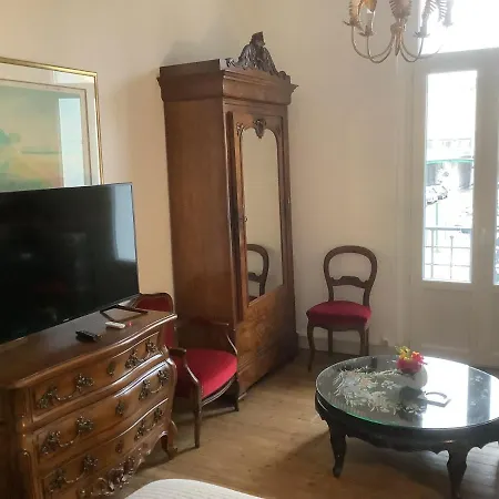 Bed & Breakfast Privee Marmande Centre Ville *